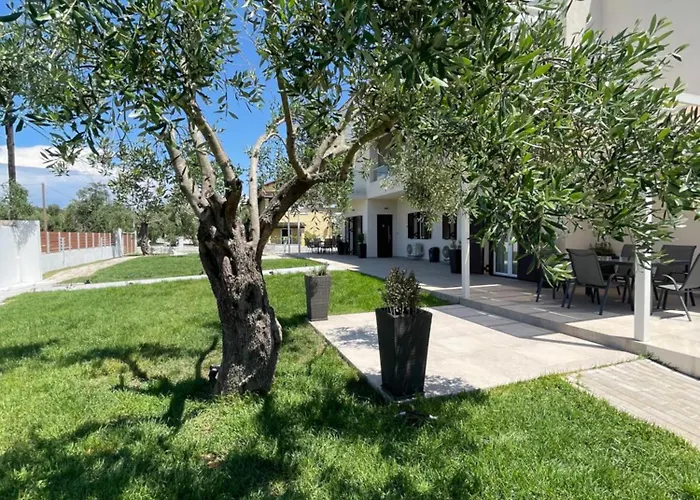 Διαμέρισμα Rodelia Ρόδα