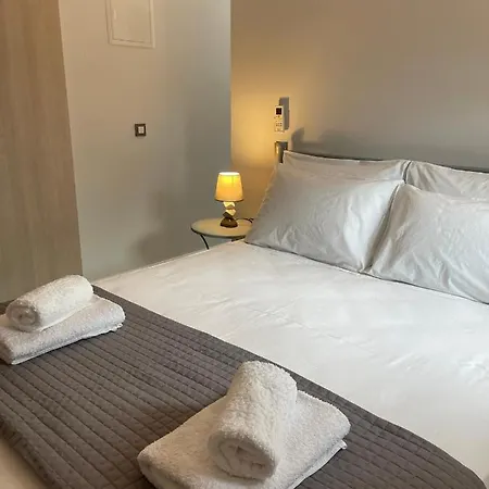 Rodelia * Roda (Corfu)