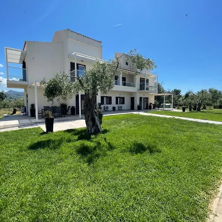 Rodelia Apartmán *
