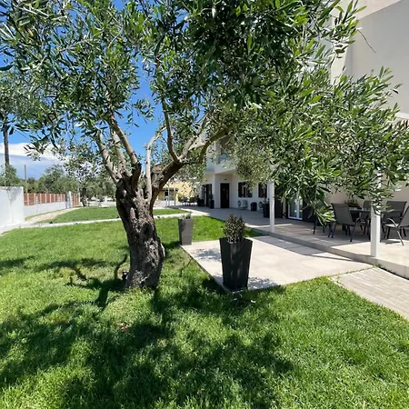 Apartment Rodelia Roda (Corfu)