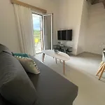 Apartamento Rodelia Rodas