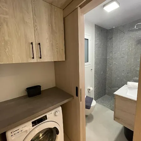 Rodelia * Roda (Corfu)