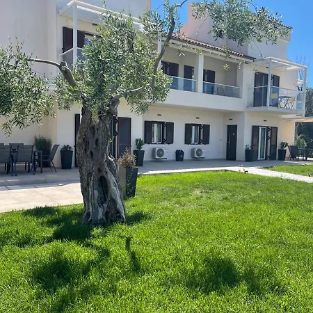 Rodelia * Roda (Corfu)